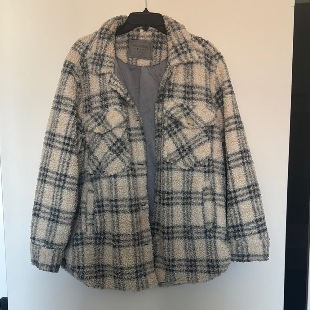 Plaid Sherpa Jacket - Cream and Gray